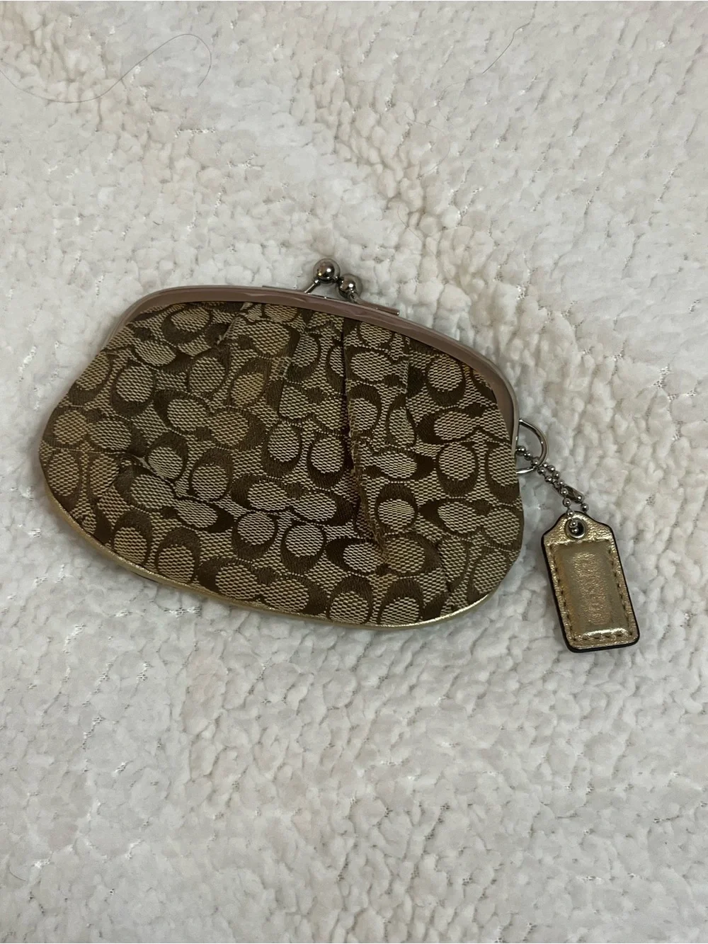 Coach Brown Signature Canvas Kiss-Lock Card & Coin Pouch